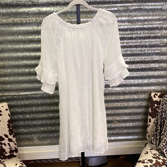 Naif Off the Shoulder White Boho Dress 3/4 length Sleeves - Picture 6 of 6